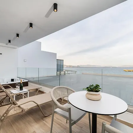 Soleluna 1-on The Beach-hot Tub-smart Apartament Kos