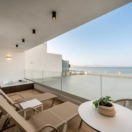 Soleluna 1-on The Beach-hot Tub-smart Apartament Kos