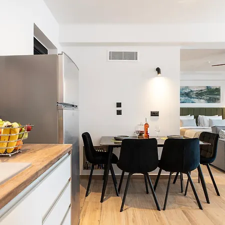 Apartament Soleluna 1-on The Beach-hot Tub-smart