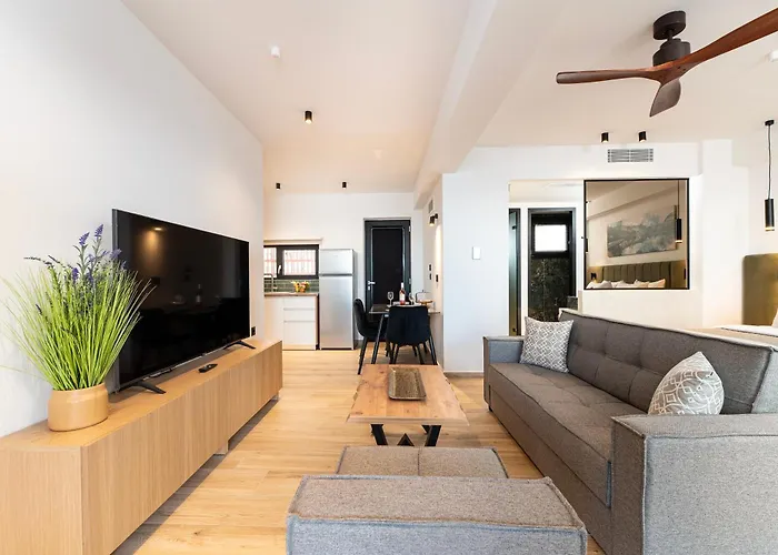 Soleluna 1-on The Beach-hot Tub-smart *