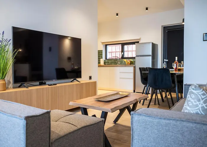 Soleluna 1-on The Beach-hot Tub-smart *