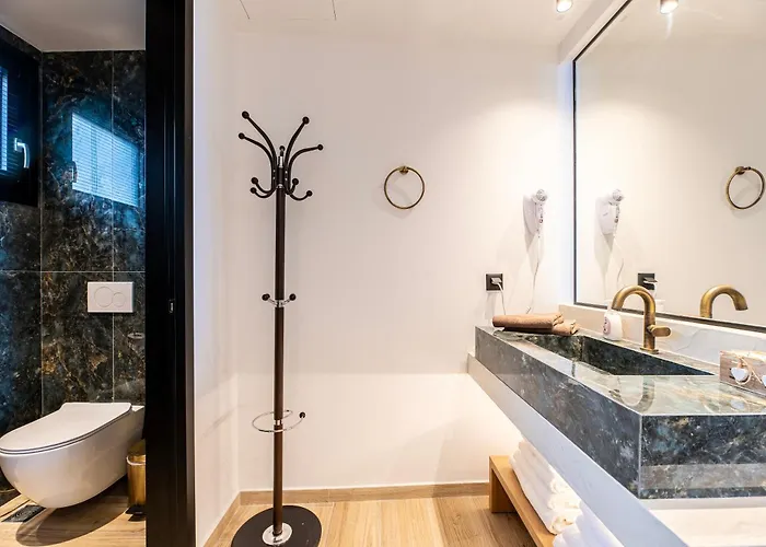 Soleluna 1-on The Beach-hot Tub-smart Apartamento