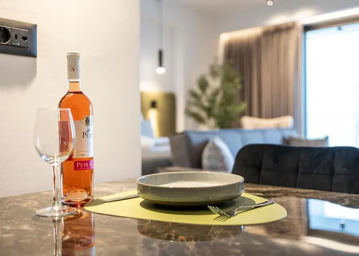 Apartamento Soleluna 1-on The Beach-hot Tub-smart